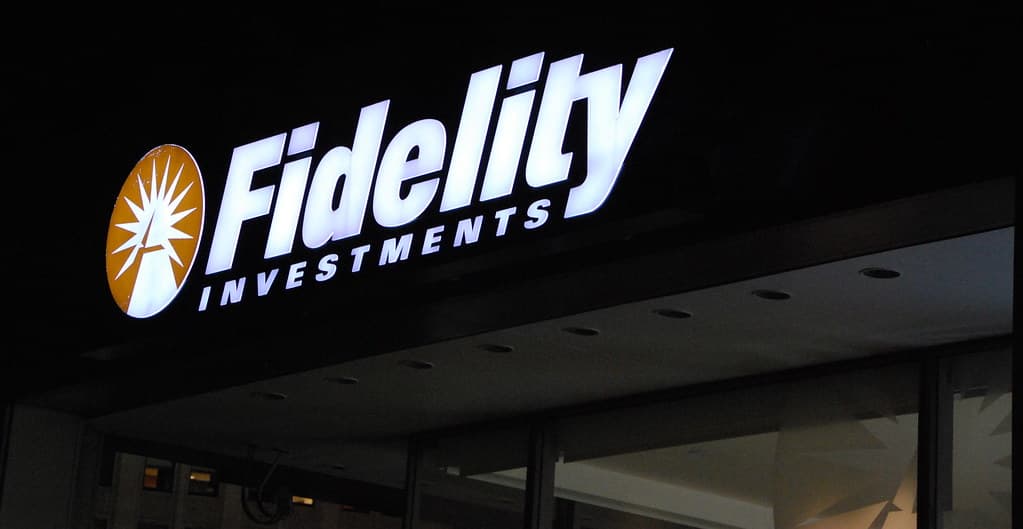 Fidelity Enters Stablecoin Reserve Market with GENIUS-Linked Money Market Fund