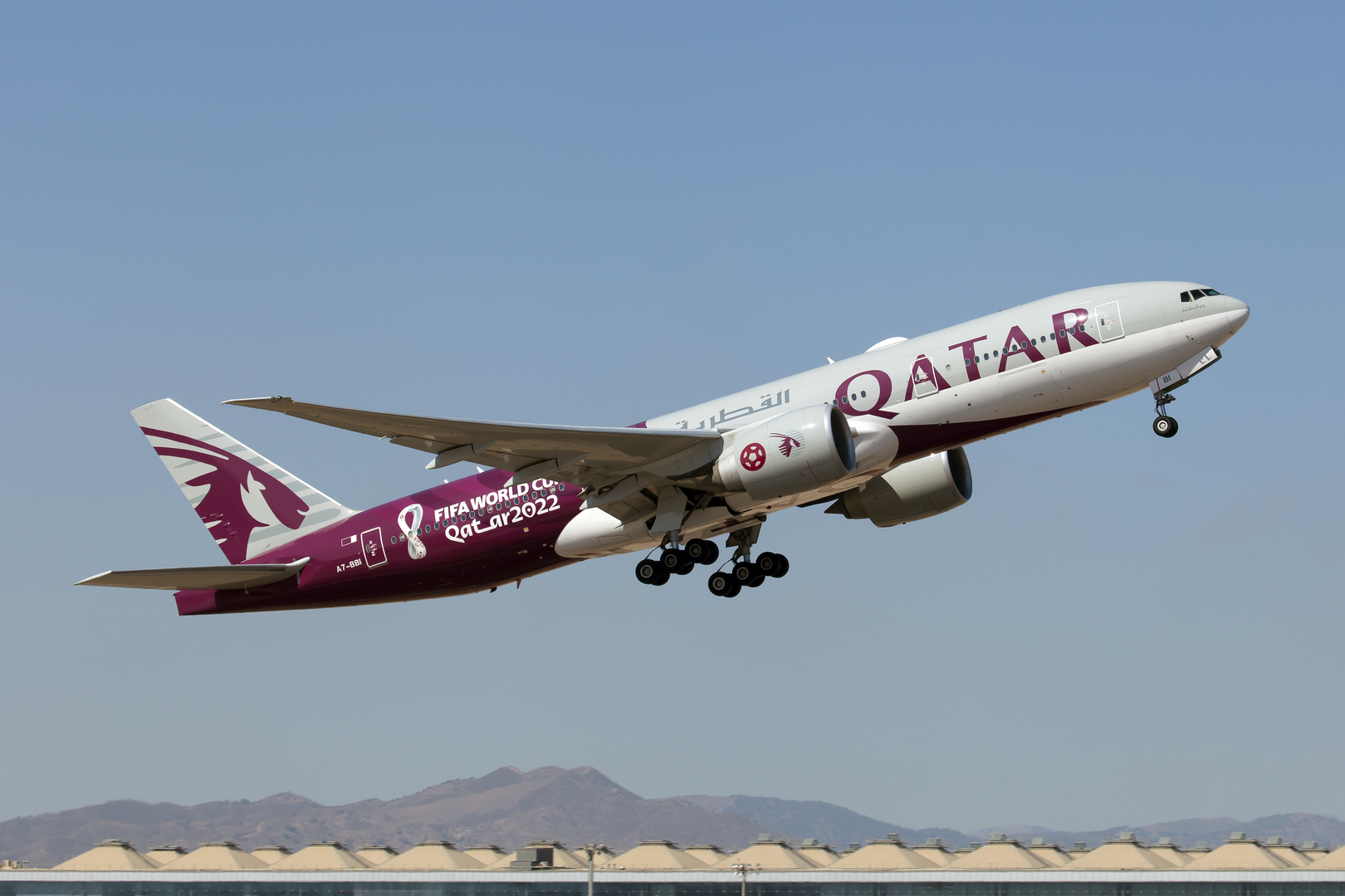 أسرار نجاح الخطوط الجوية القطرية - أحدث تقنيات الطائرات وأنظمة المراقبة للخطوط الجوية القطرية